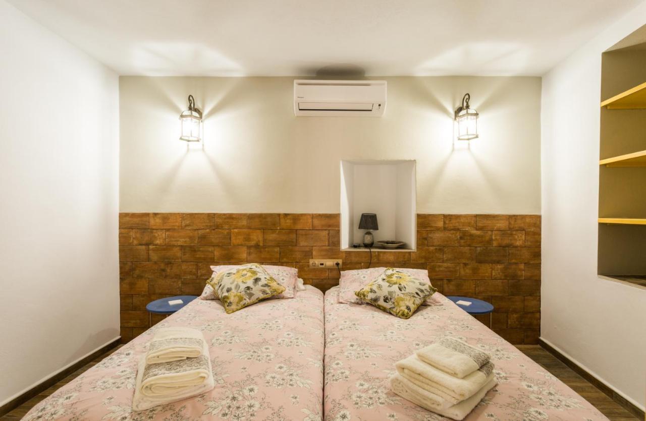 La Posada Del Cani Cómpeta Exteriör bild